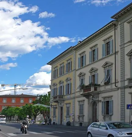 Lungarno Serristori Apartment Florence